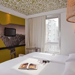 *** Hotel Ibis Styles Buttes Chaumont Francja