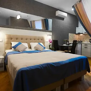 Hotel Antares, Leopoli